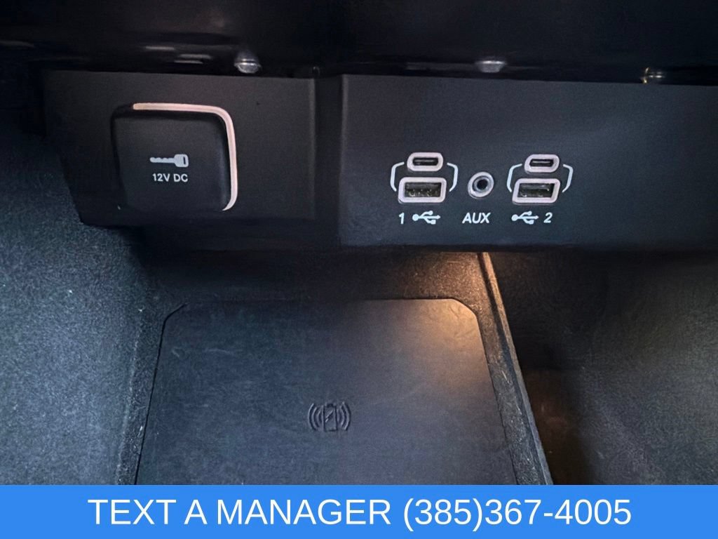 Used 2023 Jeep Wagoneer L Series II AWD/4WD image 30