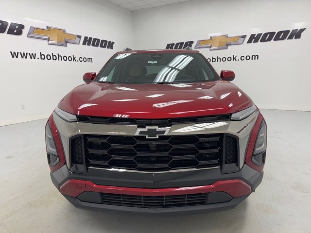 New 2026 Chevrolet Equinox ACTIV image 2