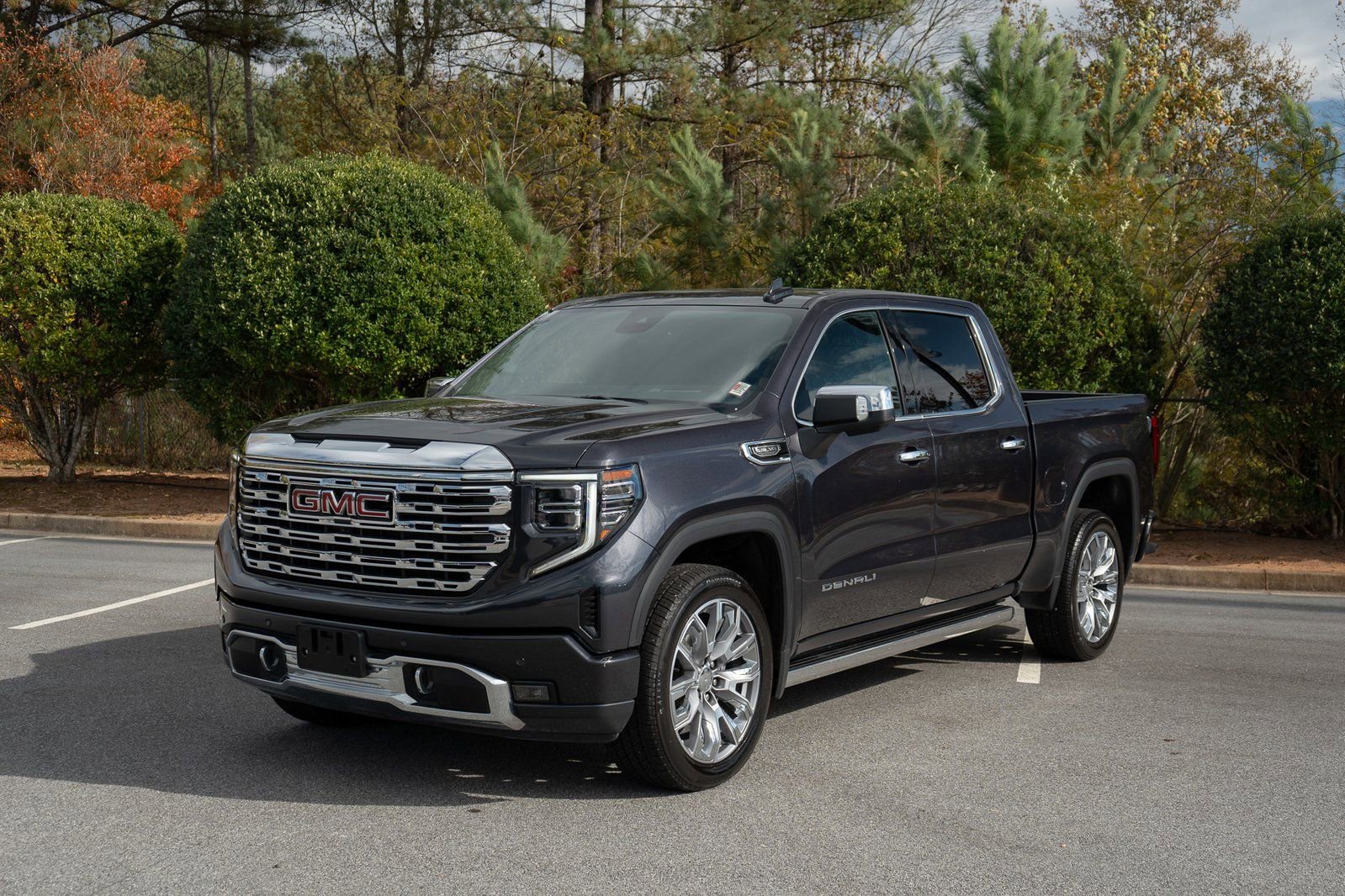 Used 2024 GMC Sierra 1500 Denali w/ Denali Reserve Package image 3