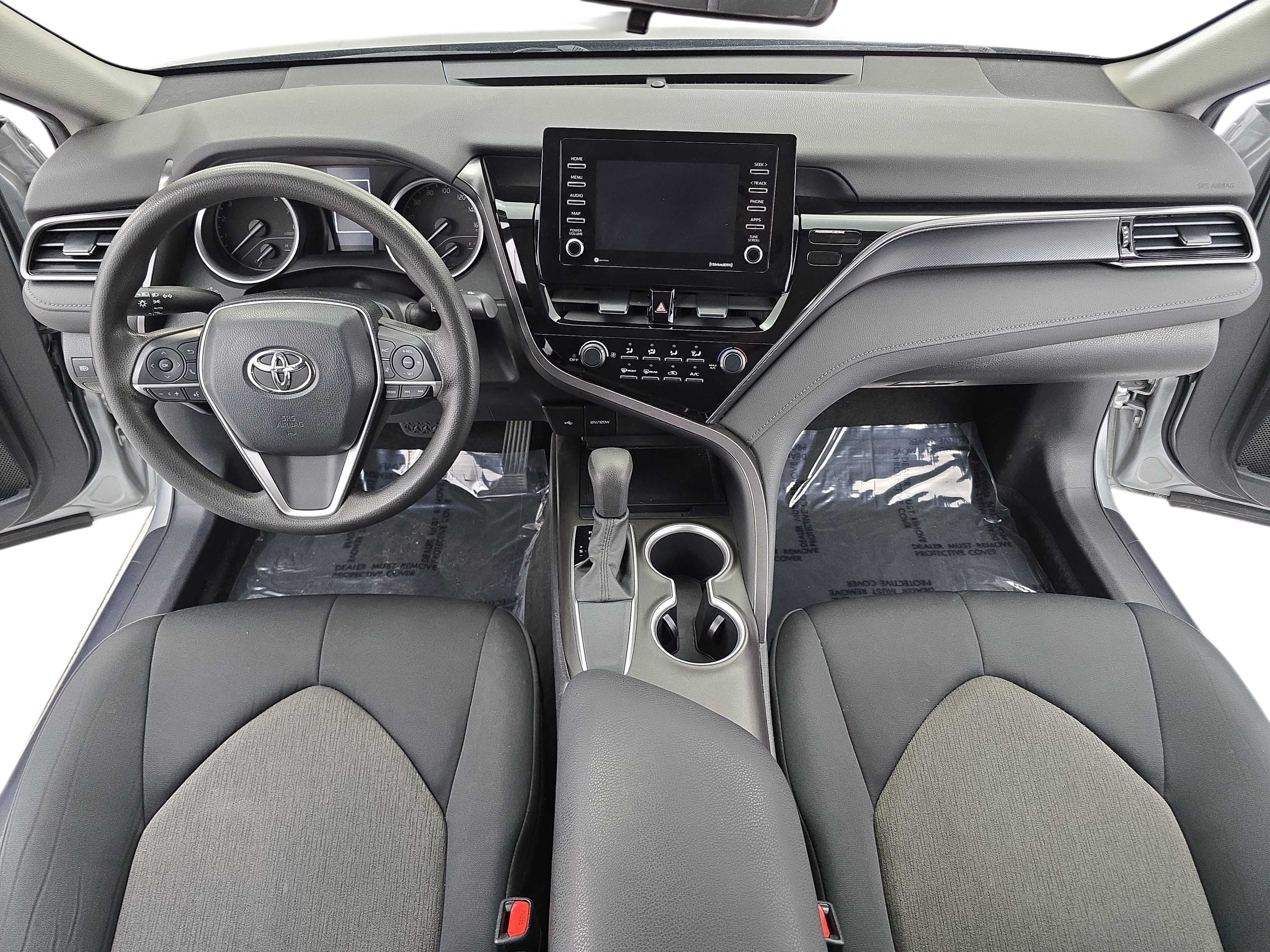 Used 2021 Toyota Camry LE FWD image 9