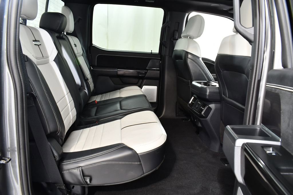 Used 2025 Ford F150 Lightning Platinum AWD/4WD image 19