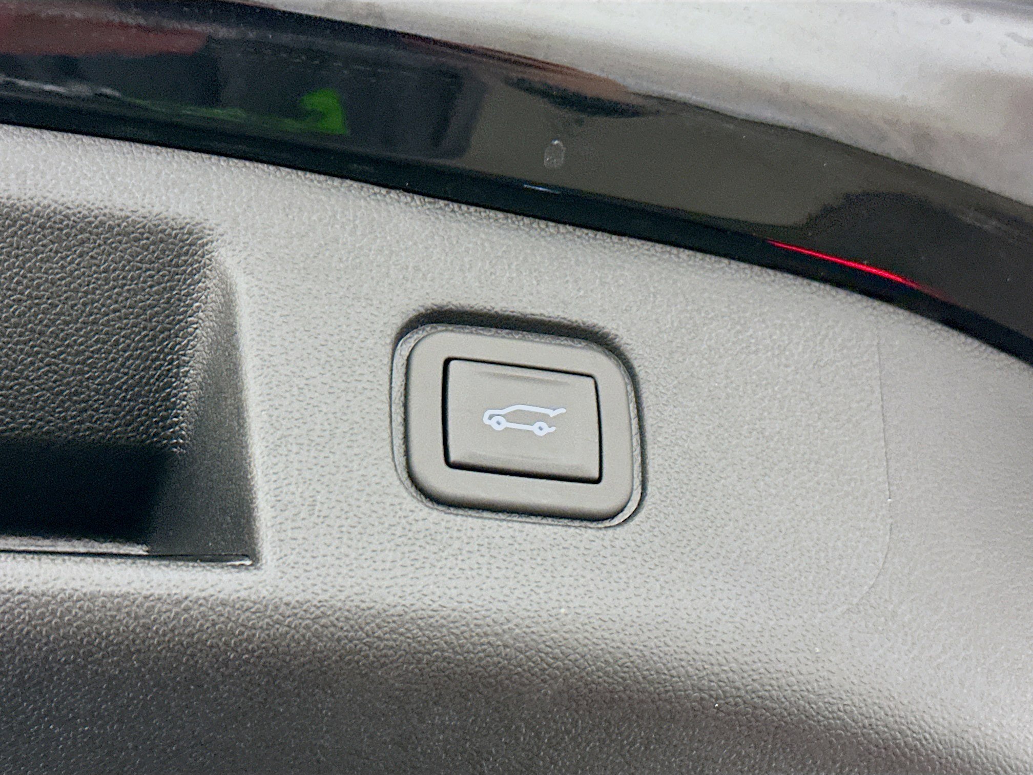 Used 2024 Chevrolet Blazer EV LT image 31