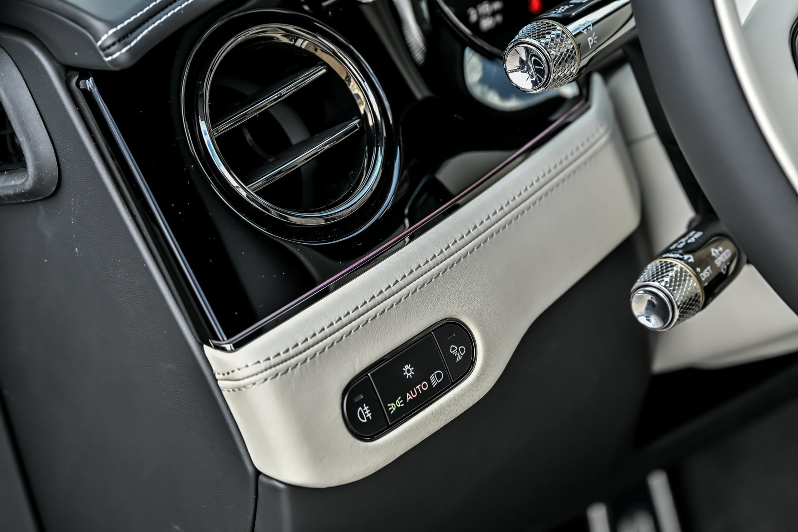 New 2026 Bentley Continental GT S AWD/4WD image 33