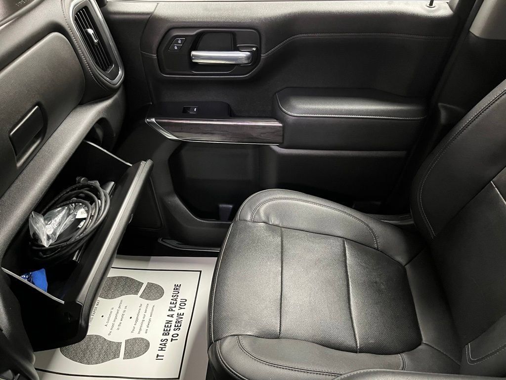 Used 2021 Chevrolet Silverado 1500 LTZ AWD/4WD image 41