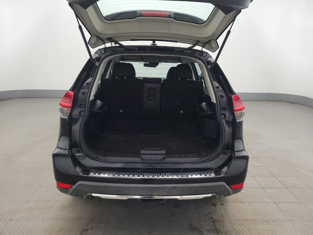 Used 2019 Nissan Rogue S AWD/4WD image 29