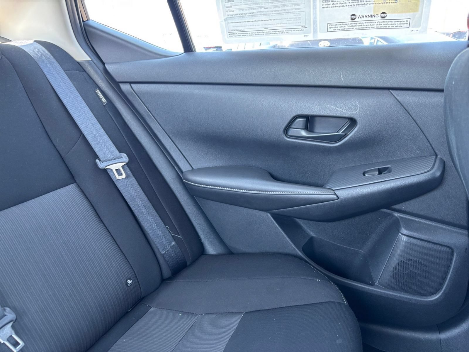 Used 2025 Nissan Sentra SV FWD image 30