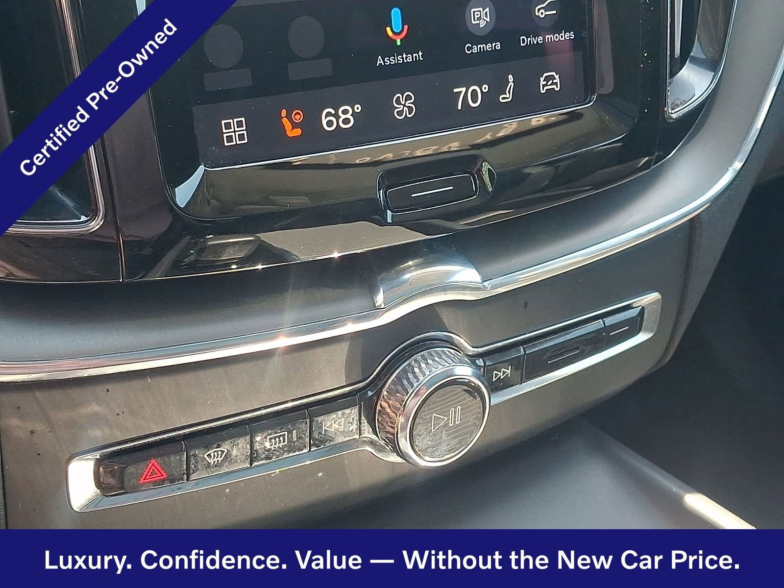 Certified 2023 Volvo XC60 B5 Core w/ Climate Package AWD/4WD image 17