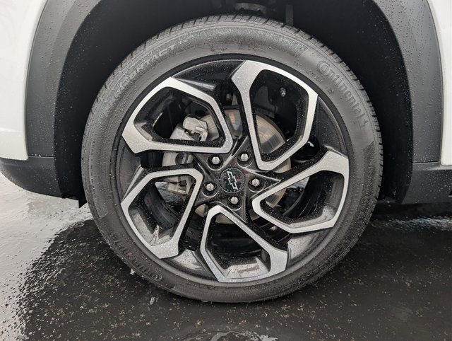 Used 2024 Chevrolet Trax RS w/ Driver Confidence Package image 26