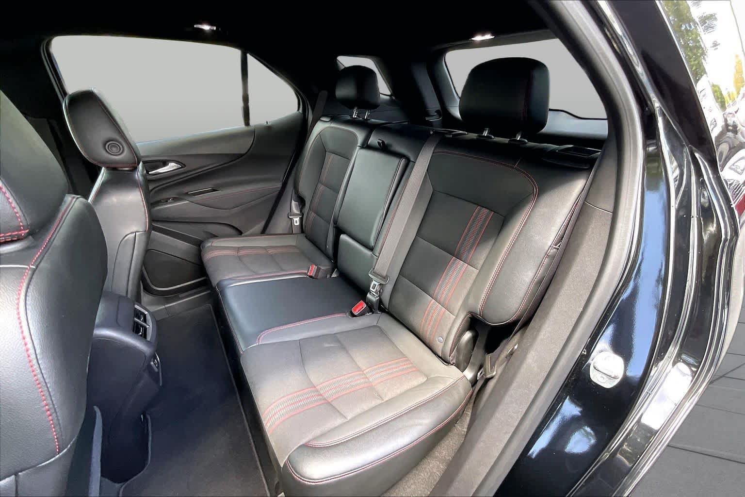 Used 2024 Chevrolet Equinox RS FWD image 48