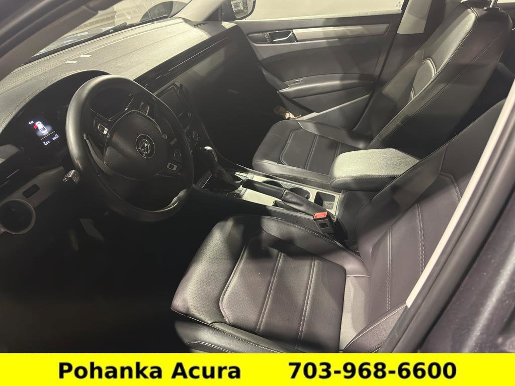 Used 2021 Volkswagen Passat 2.0T SE image 5