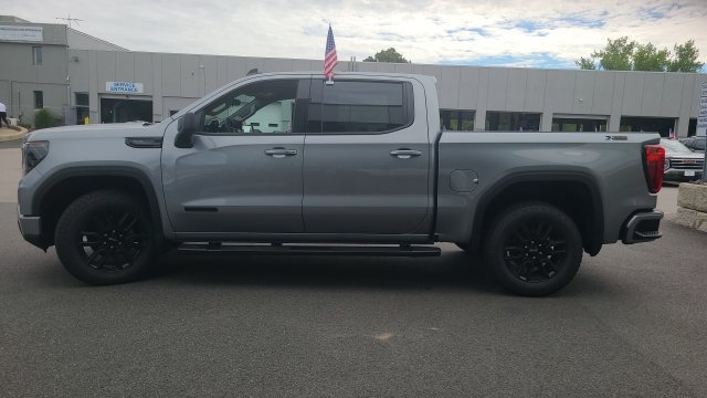 New 2026 GMC Sierra 1500 Elevation w/ LPO, Elevation Black Package AWD/4WD image 4
