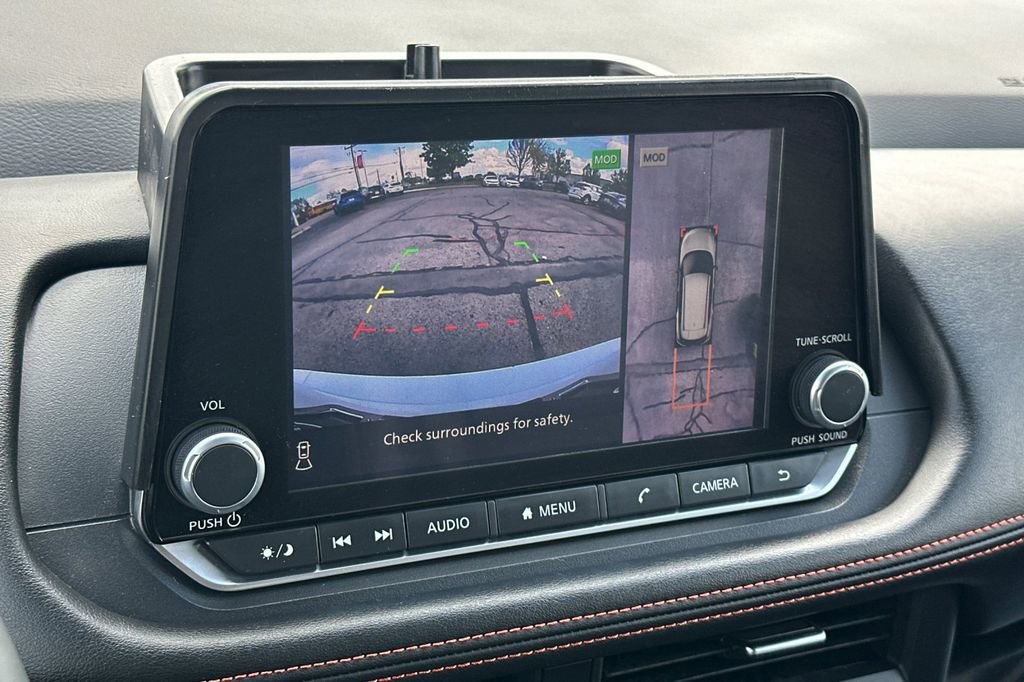 Used 2025 Nissan Rogue SV w/ Rock Creek Premium Package image 20