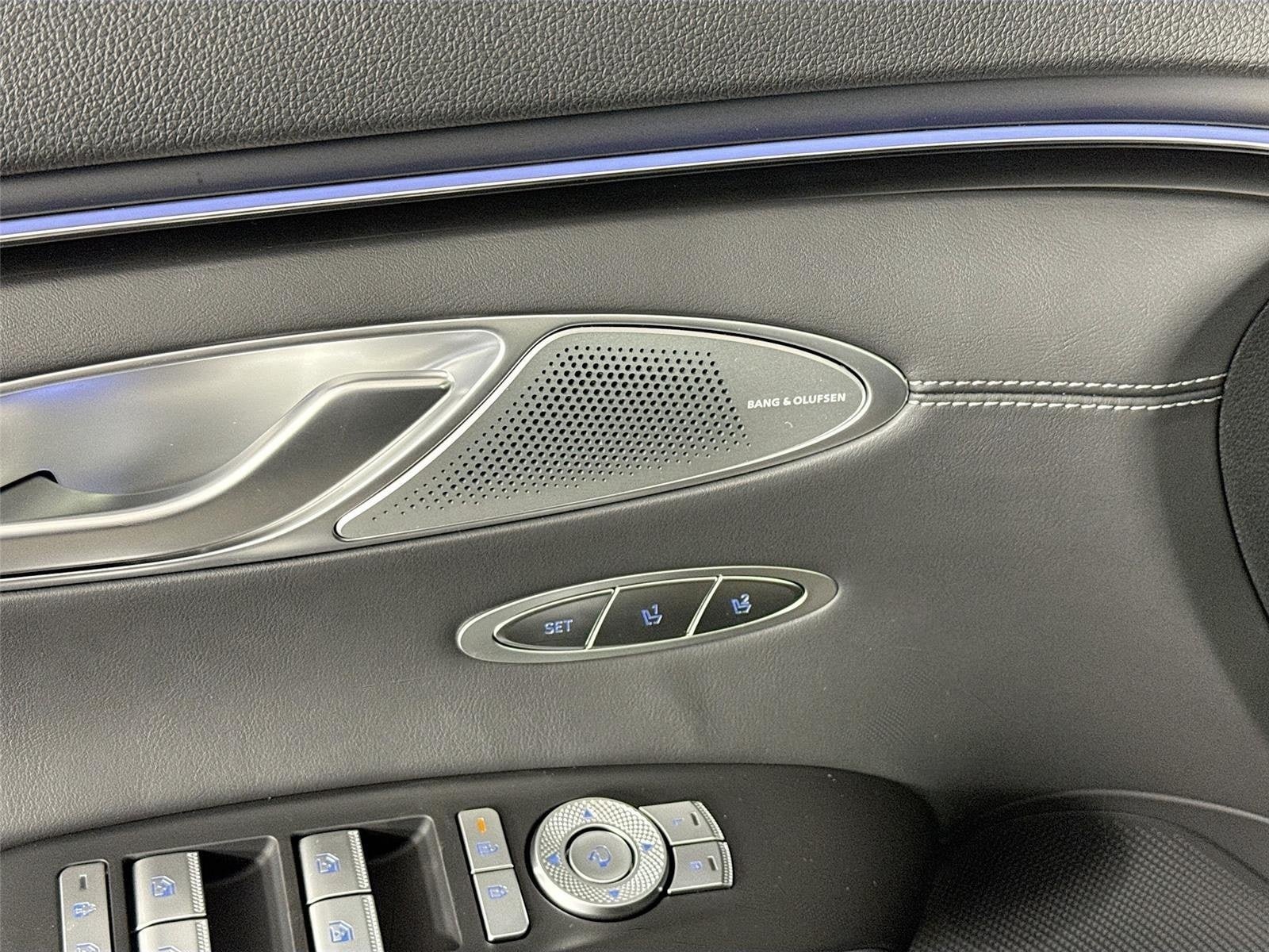 New 2026 Genesis GV70 2.5T Advanced AWD/4WD image 21