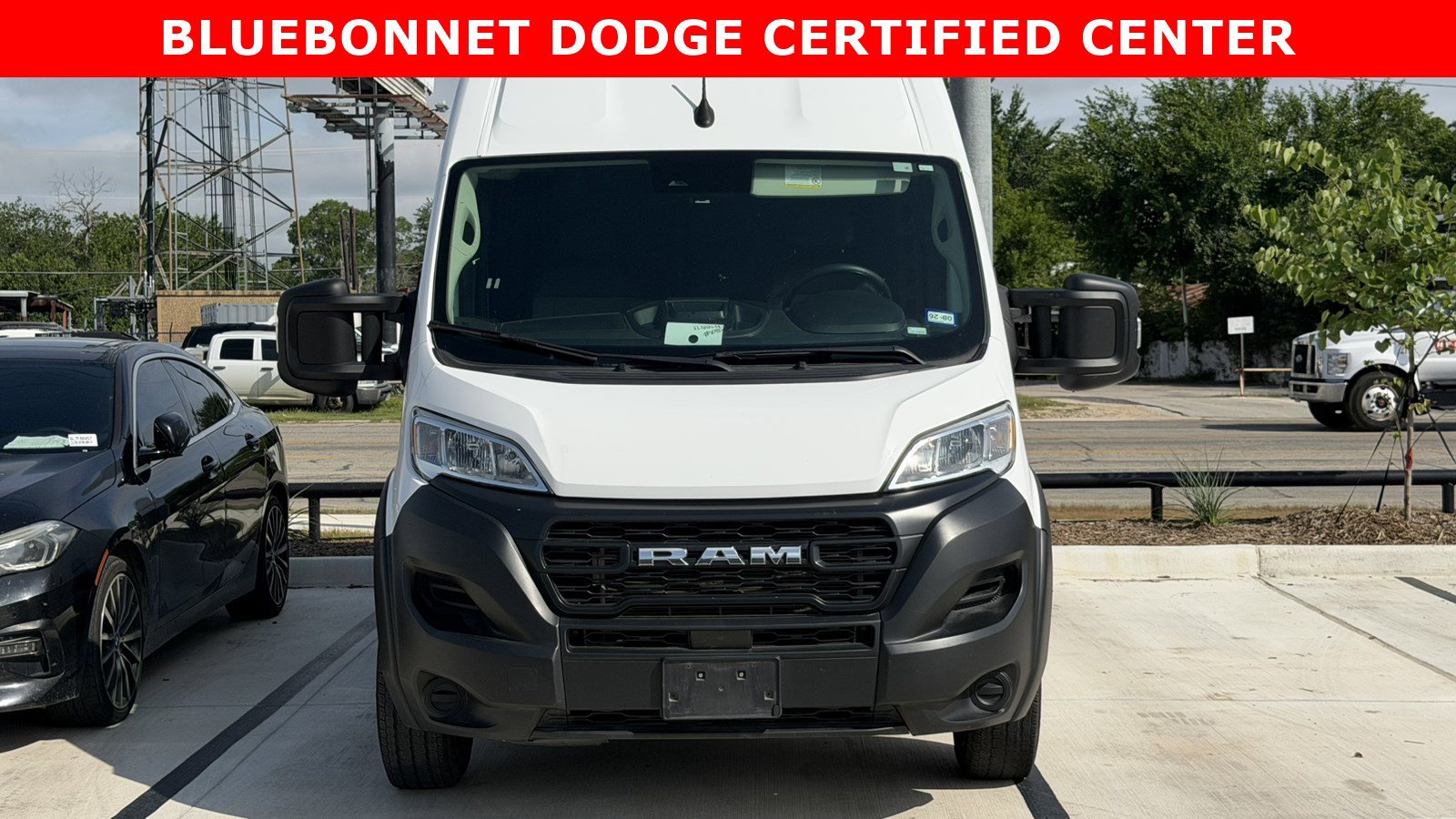 Used 2023 RAM ProMaster 2500 FWD image 12