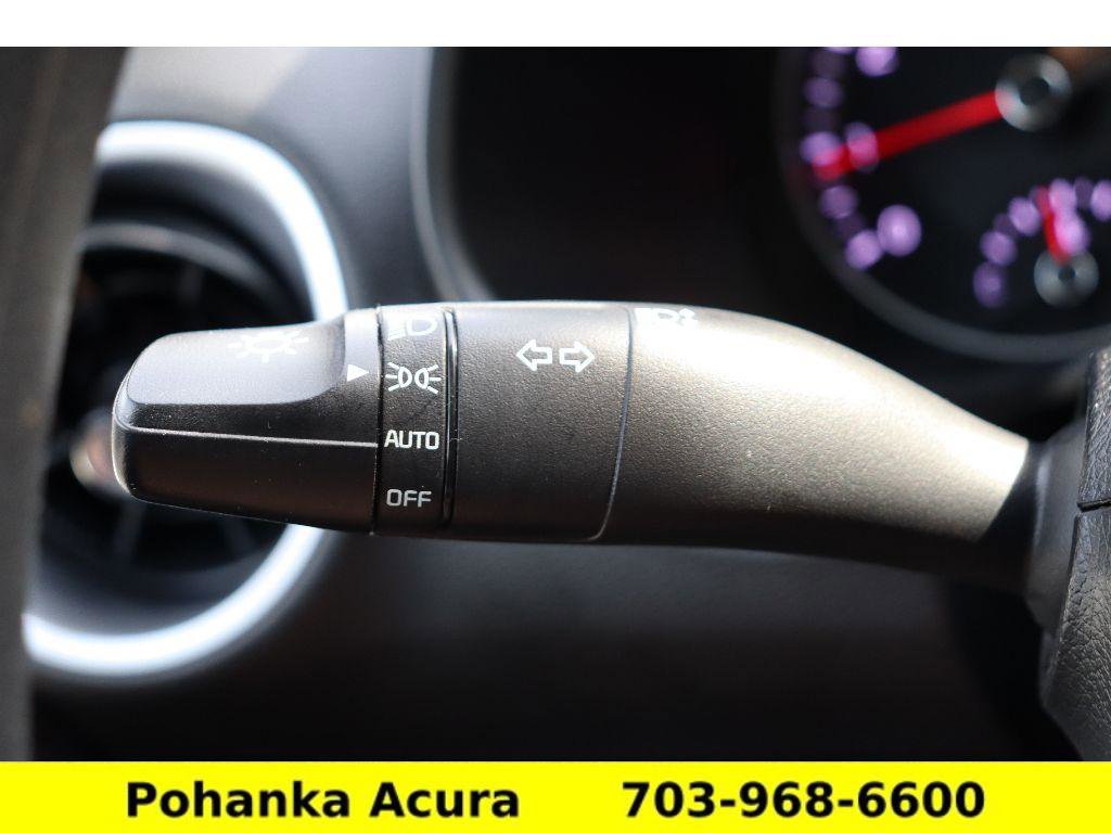 Used 2023 Kia Forte LXS w/ LXS Technology Package image 11