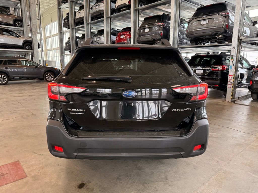 Certified 2023 Subaru Outback Premium image 4
