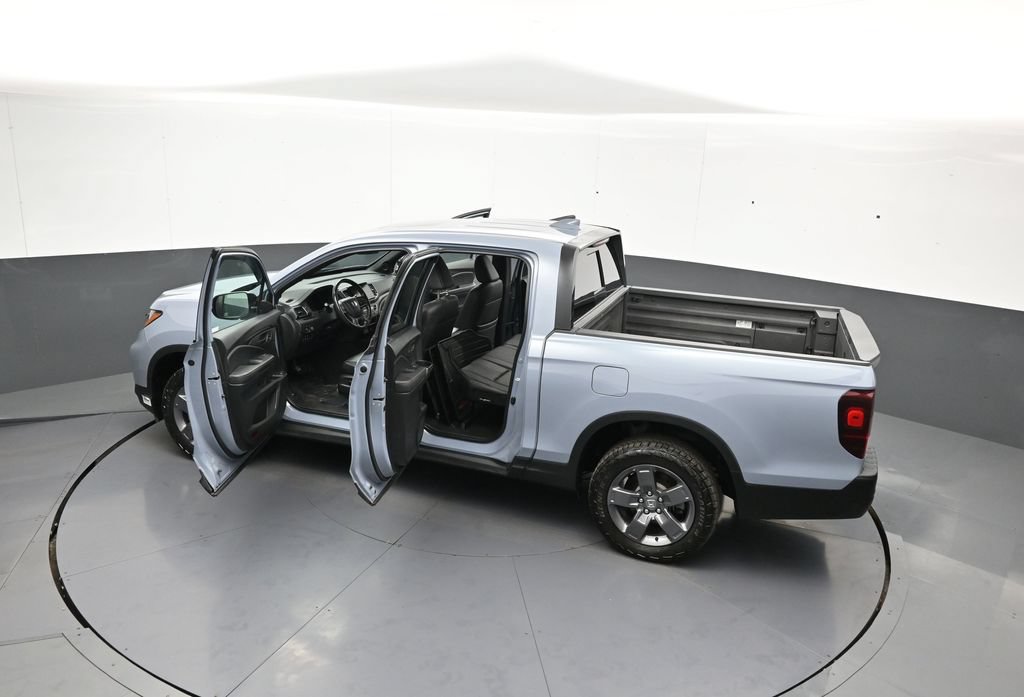 Certified 2024 Honda Ridgeline TrailSport image 45