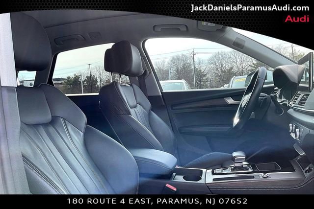 Used 2023 Audi Q5 e Premium Plus w/ Premium Plus Package image 7
