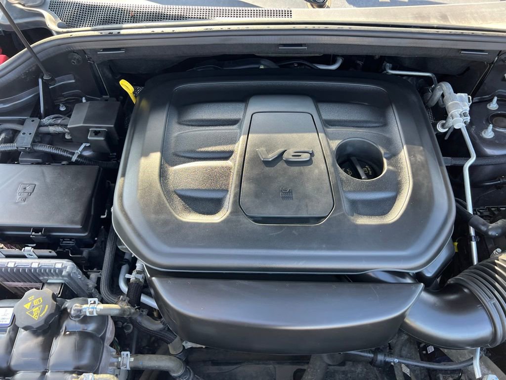 Used 2020 Jeep Grand Cherokee Laredo image 42