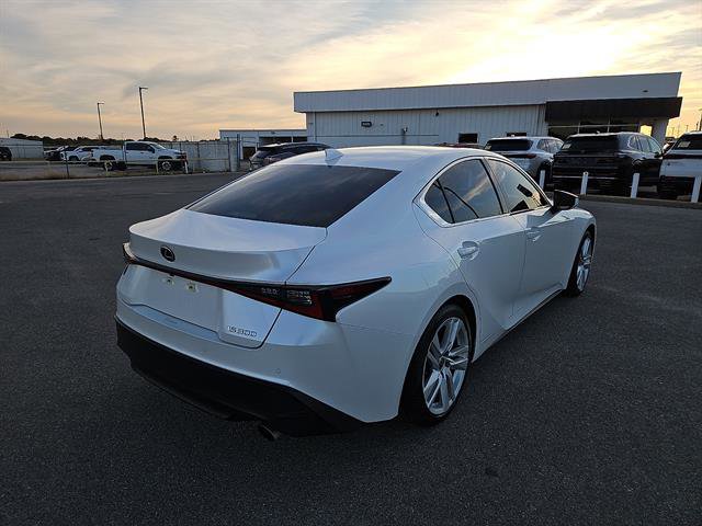 Used 2021 Lexus IS 300 w/ Comfort Package image 5