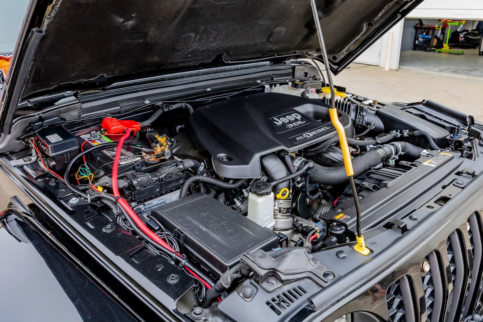 Used 2022 Jeep Gladiator Rubicon w/ LED Lighting Group AWD/4WD image 40