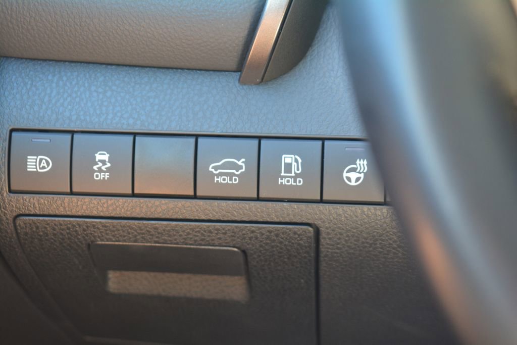Used 2024 Toyota Camry SE FWD image 17