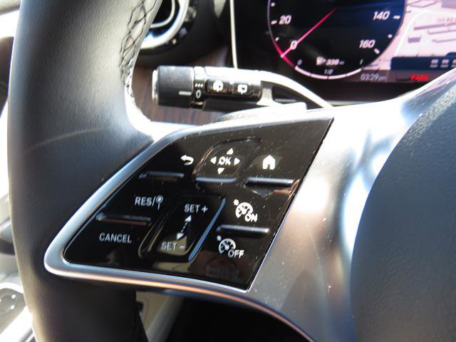 Used 2026 Mercedes-Benz GLC 300 4MATIC image 11