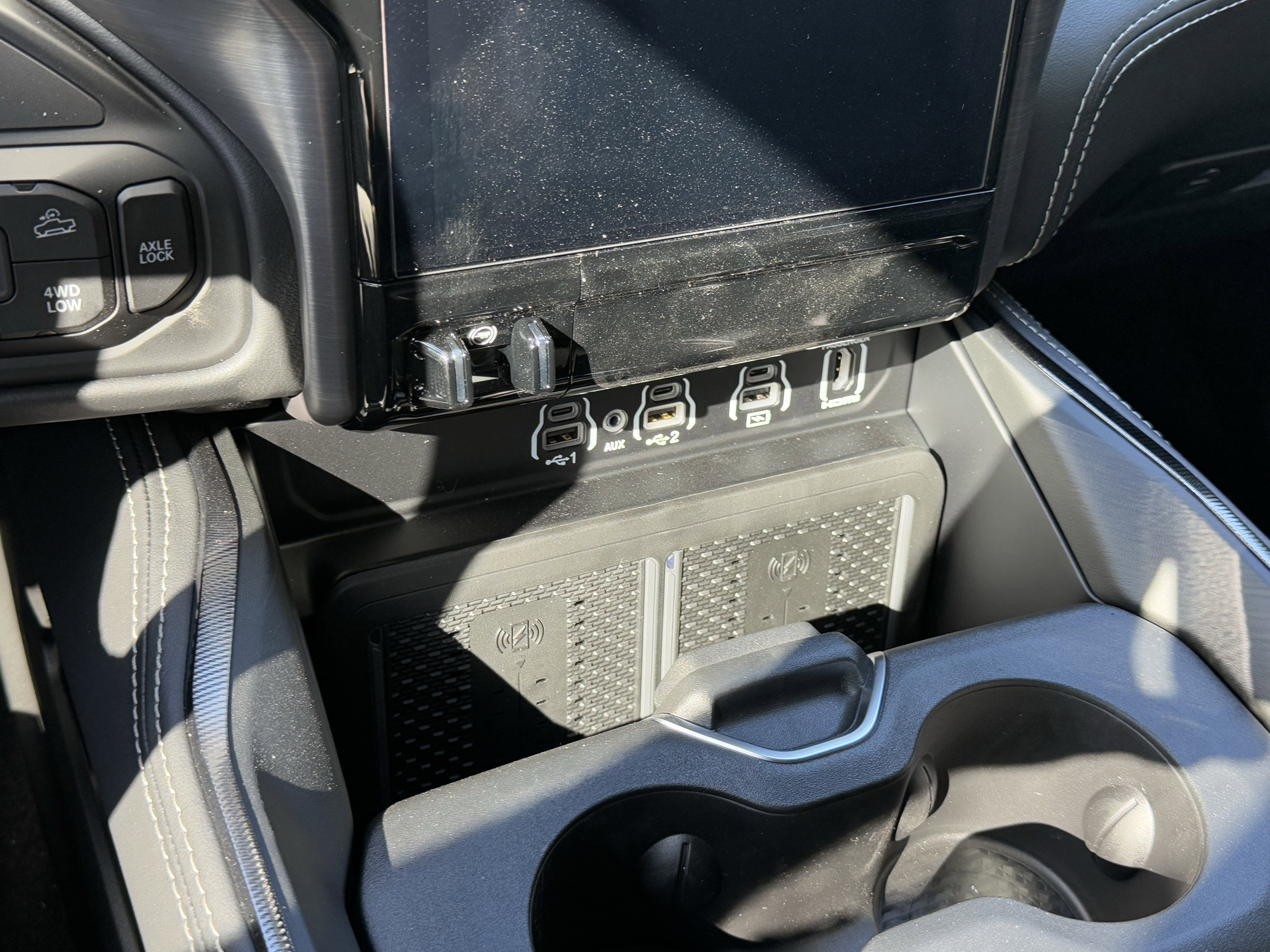 New 2026 RAM 2500 Rebel w/ Rebel Level 2 Equipment Group image 24