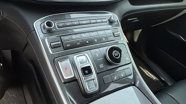 Used 2022 Hyundai Santa Fe SEL w/ Convenience + Premium Package FWD image 29