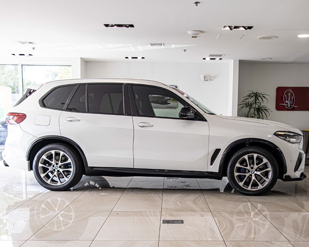 Used 2019 BMW X5 xDrive40i w/ Convenience Package AWD/4WD image 9