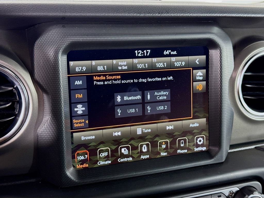 Used 2022 Jeep Wrangler Unlimited Rubicon 4xe w/ Safety Group image 33