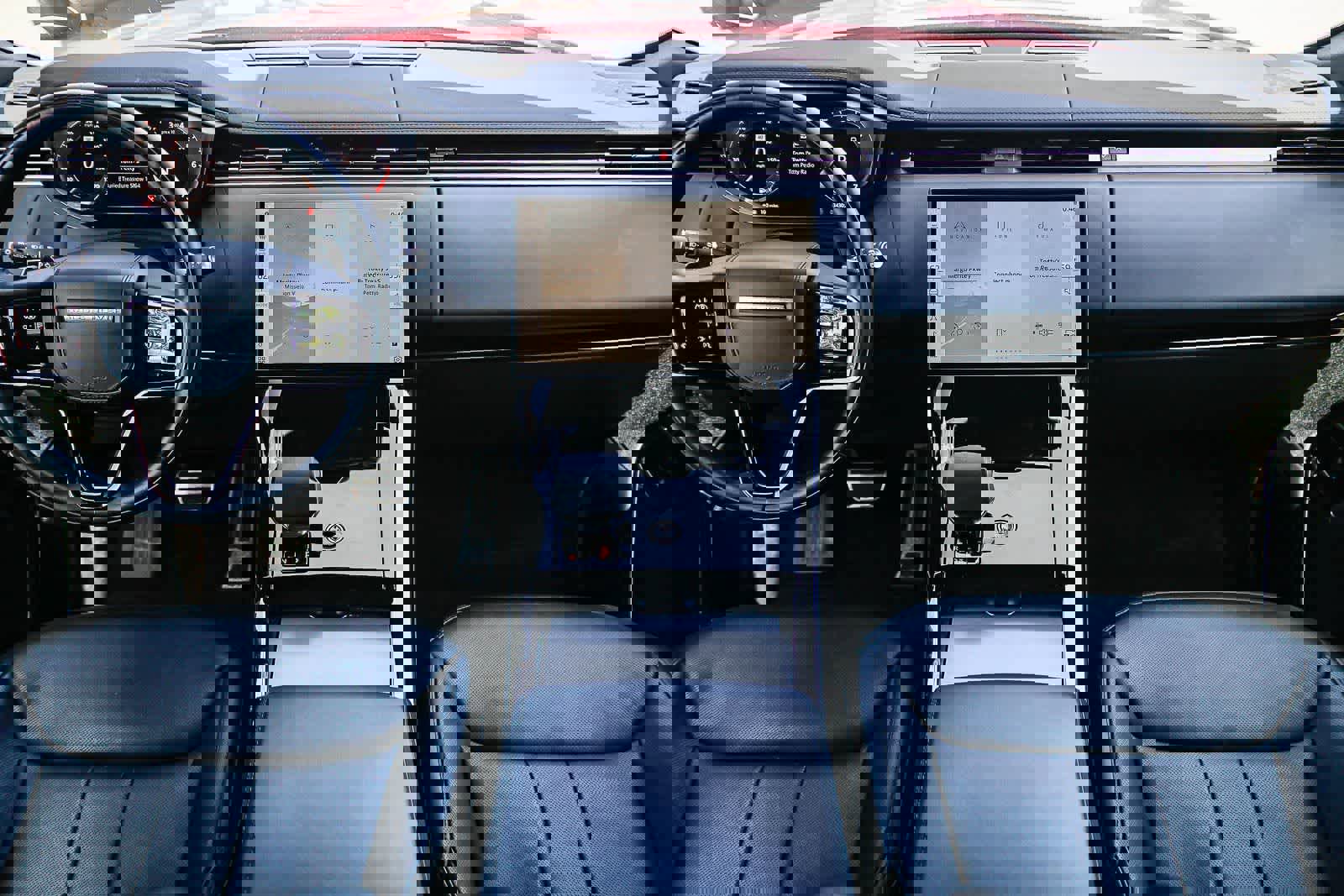 Used 2024 Land Rover Range Rover Sport Dynamic SE AWD/4WD image 12