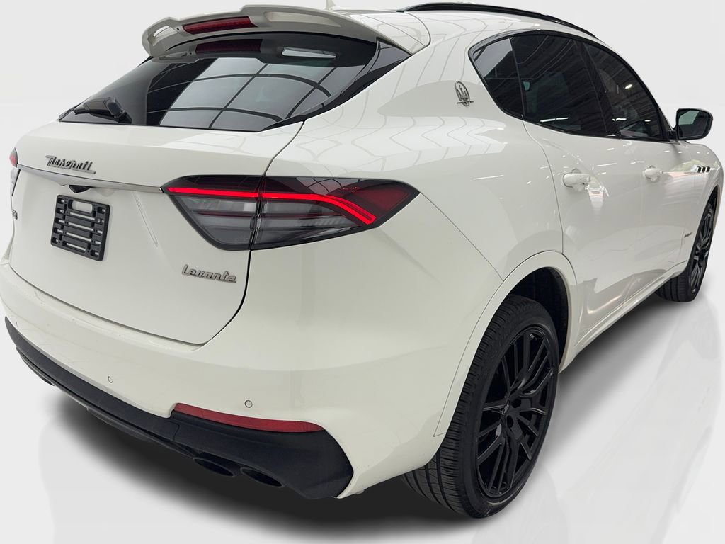Used 2021 Maserati Levante S GranSport image 9