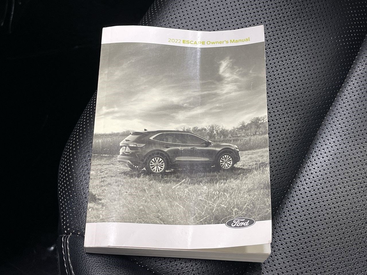 Used 2022 Ford Escape SEL image 34