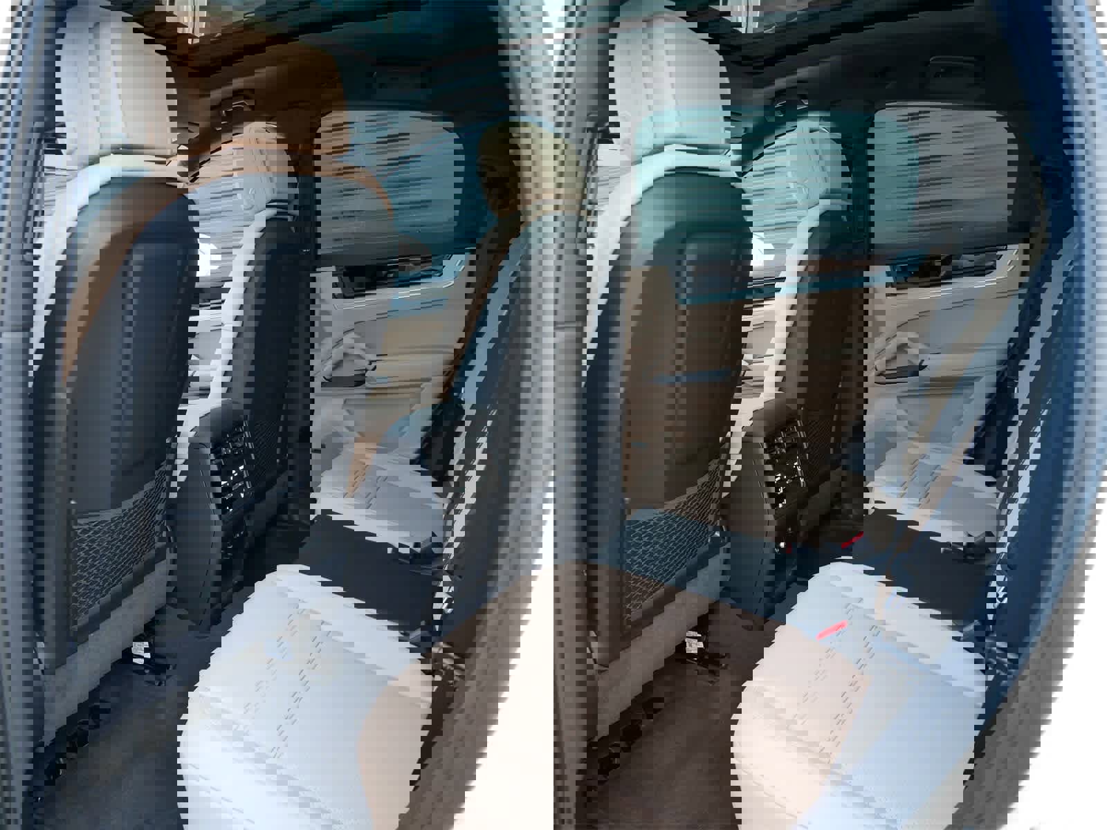 New 2026 Porsche Cayenne Coupe image 11