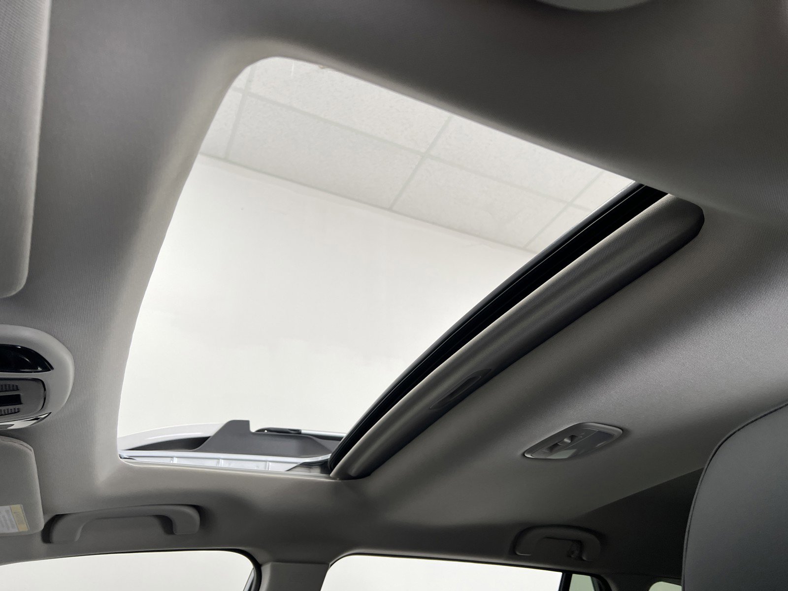 New 2025 Subaru Outback Touring image 27