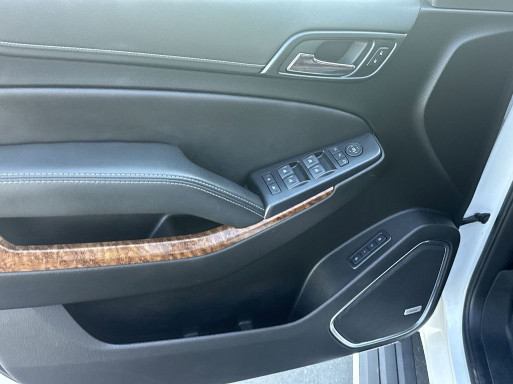 Certified 2020 Chevrolet Suburban Premier w/ Premier Plus Edition image 13