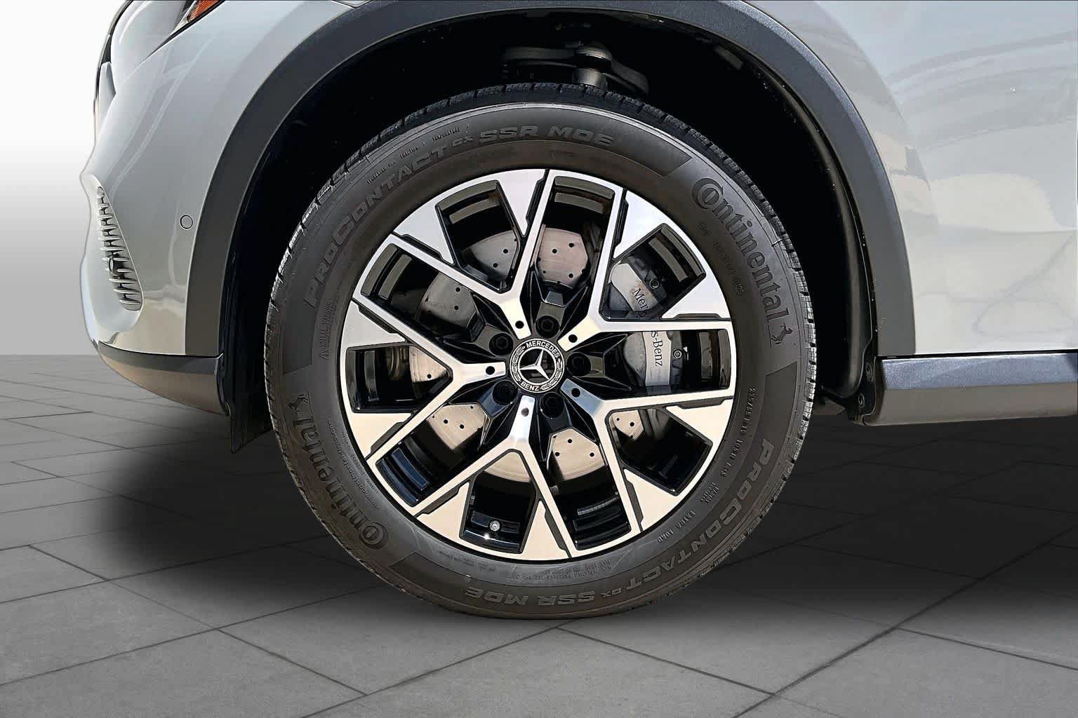 Certified 2025 Mercedes-Benz GLC 350e 4MATIC image 10
