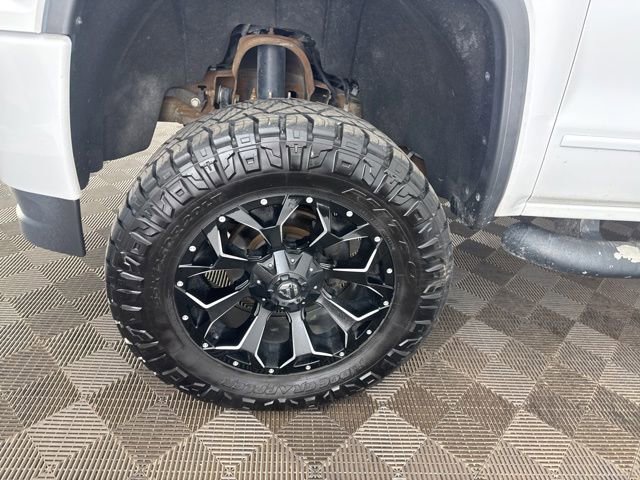Used 2018 GMC Sierra 1500 SLT AWD/4WD image 32