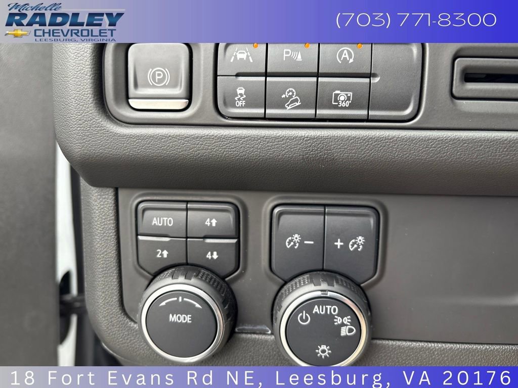 Certified 2023 Chevrolet Tahoe Z71 w/ Luxury Package image 17