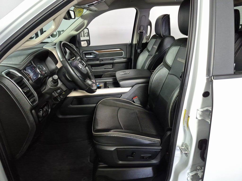 Used 2024 RAM 2500 Laramie image 9