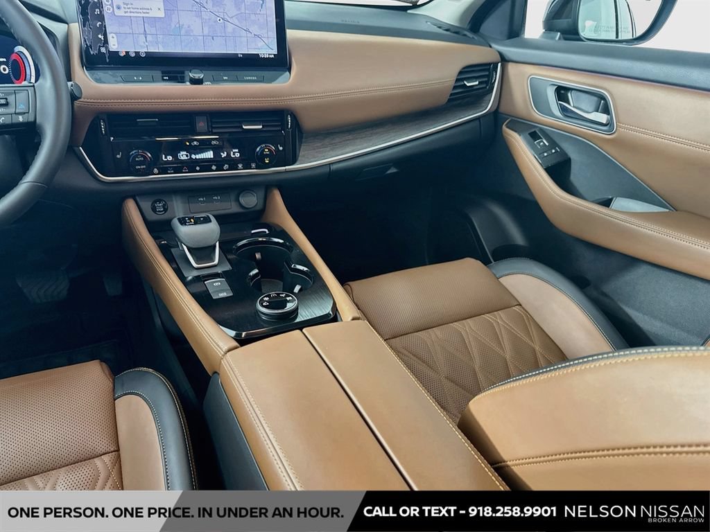 Certified 2026 Nissan Rogue Platinum w/ Platinum Premium Package AWD/4WD image 25