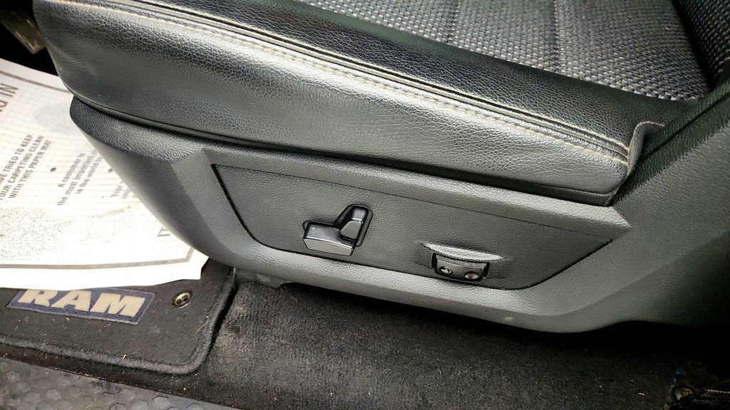 Used 2017 RAM 1500 Sport w/ Premium Sound Group RWD image 11