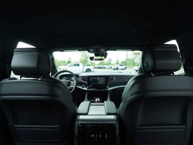 New 2026 Jeep Grand Wagoneer L Limited AWD/4WD image 24