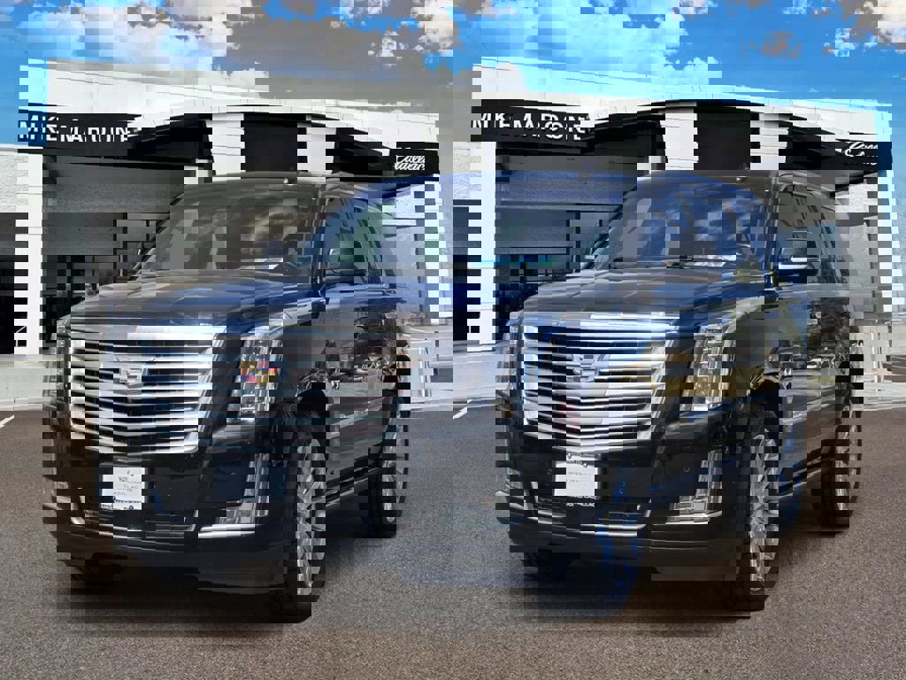 Used 2017 Cadillac Escalade Platinum image 1