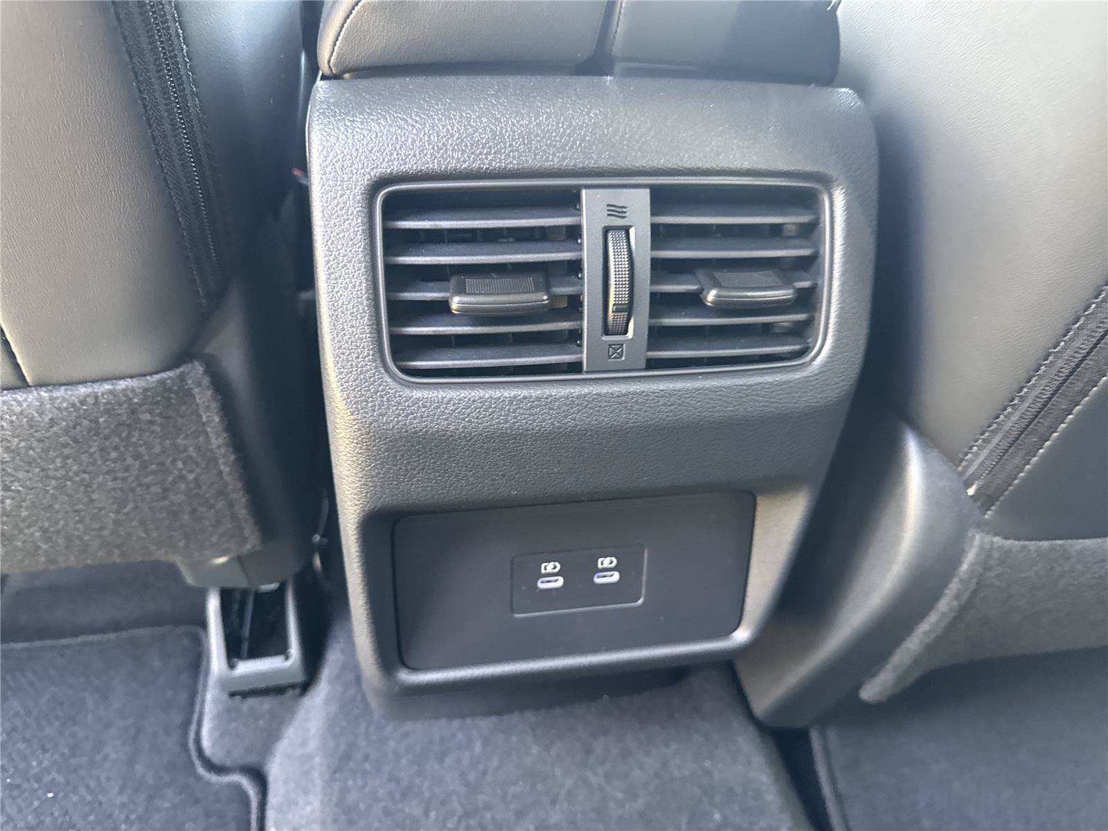 New 2026 Nissan Rogue Dark Armor FWD image 32