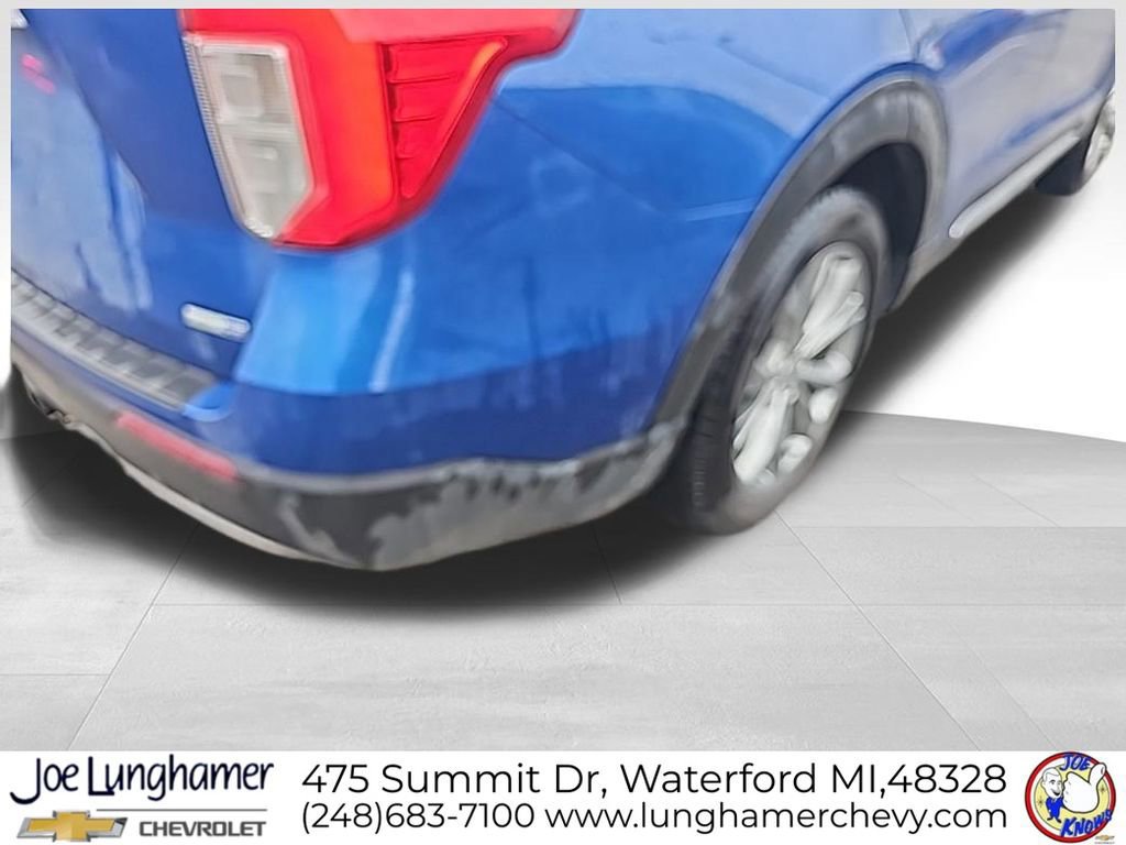 Used 2020 Ford Explorer XLT w/ Equipment Group 202A image 12