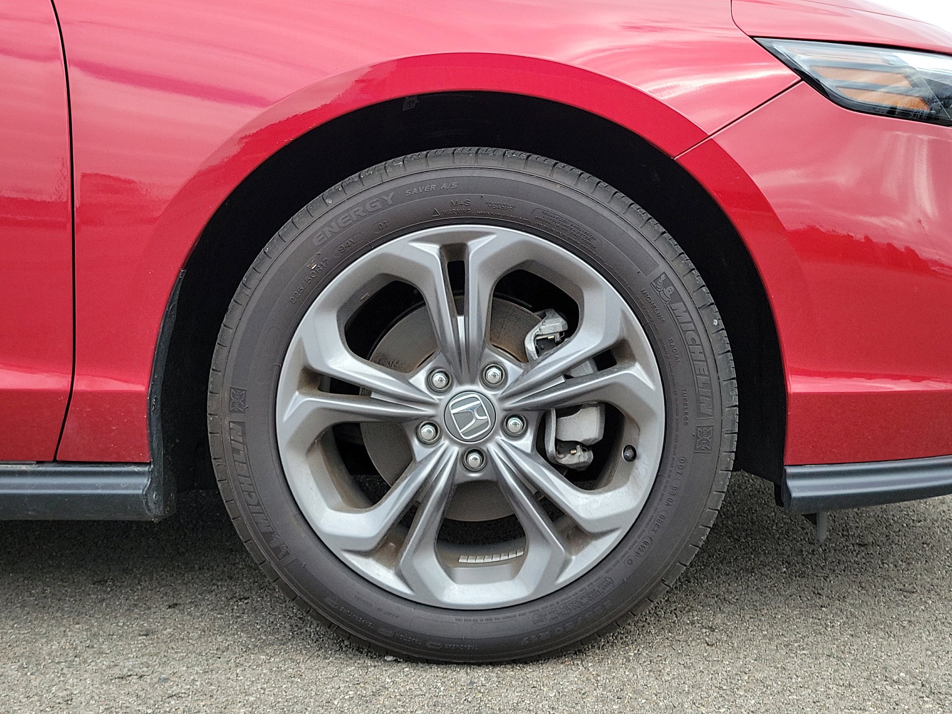 Certified 2024 Honda Accord EX image 5