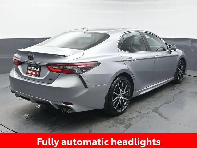 Certified 2023 Toyota Camry SE FWD image 7