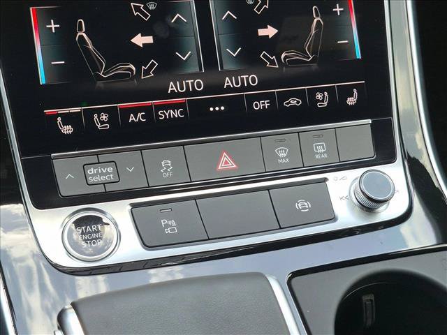 Used 2025 Audi Q7 3.0T Premium Plus AWD/4WD image 13